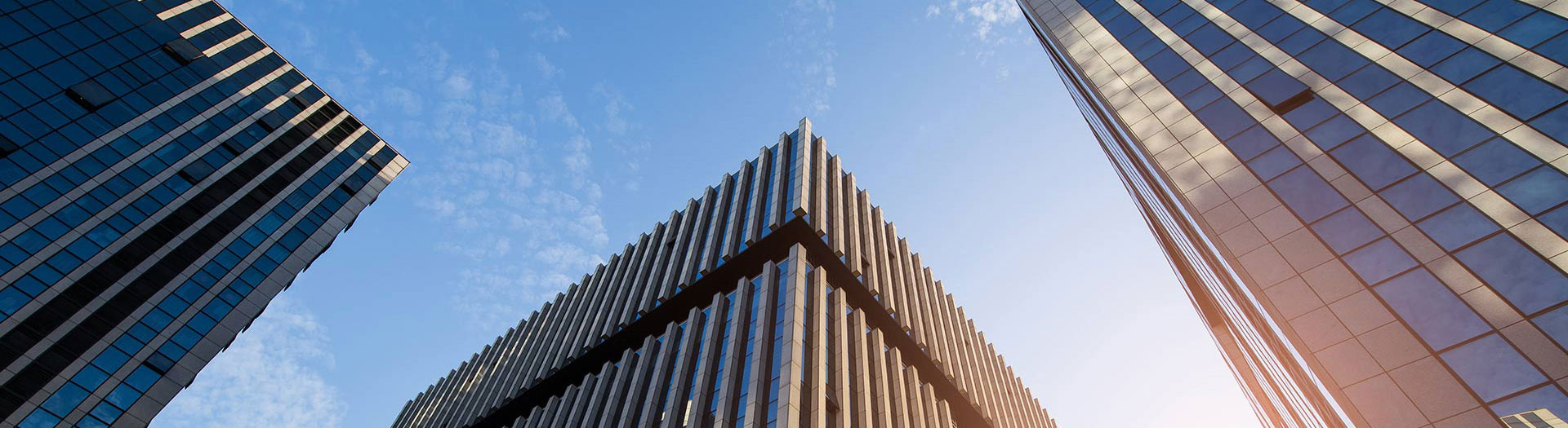 1200KW濟(jì)柴石油柴油發(fā)電機(jī)組